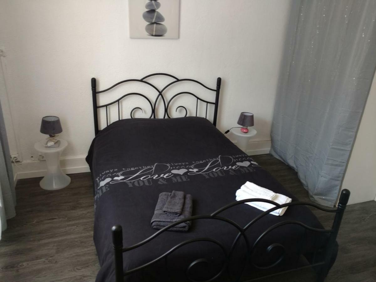 Appartement "Les Tournesols" 1Er Etage 2Ch Avec Parking A Lurs Kültér fotó